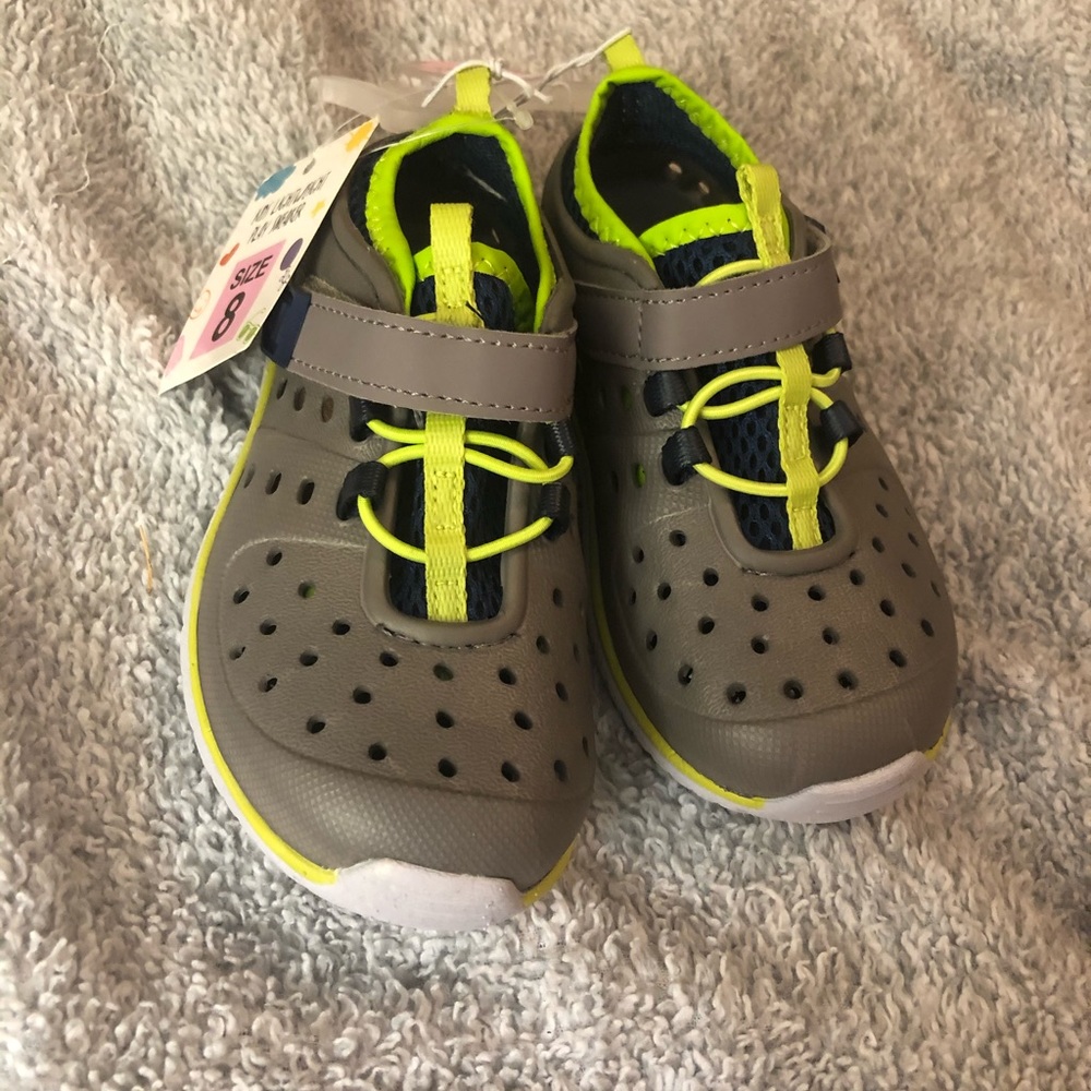 Kids Lightweight Play Sneaker